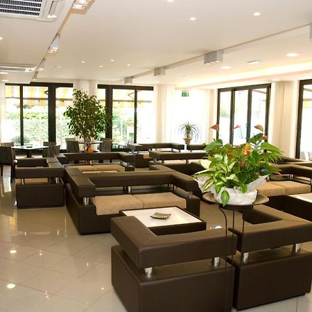 Hotel Ambra Cesenatico Dış mekan fotoğraf