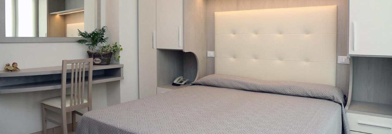 Hotel Ambra Cesenatico Dış mekan fotoğraf