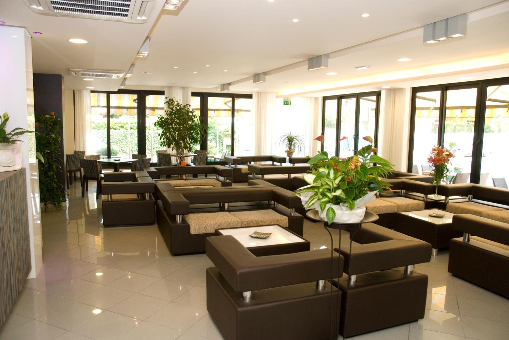 Hotel Ambra Cesenatico Dış mekan fotoğraf