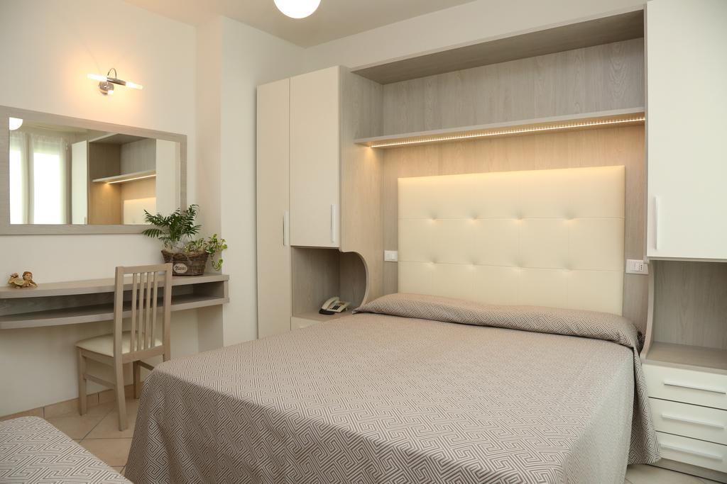 Hotel Ambra Cesenatico Dış mekan fotoğraf